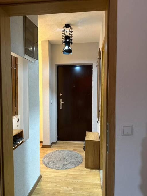 Ora-Prn,Peaceful Central Apartment Pristina Exterior foto